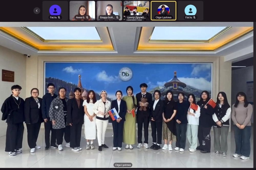 События НИУ «БелГУ» встречу в литературном салоне посвятили дню китайского языка
