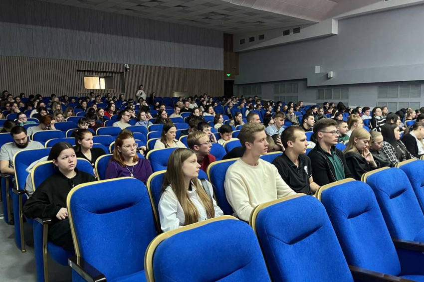 События НИУ «БелГУ» студенты ниу «белгу» презентовали проекты на конкурс «росмолодёжь.гранты»