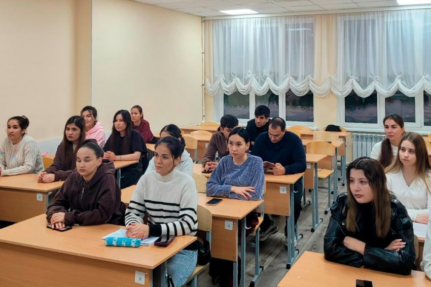 События НИУ «БелГУ» в педагогической профшколе продолжаются «университетские среды»