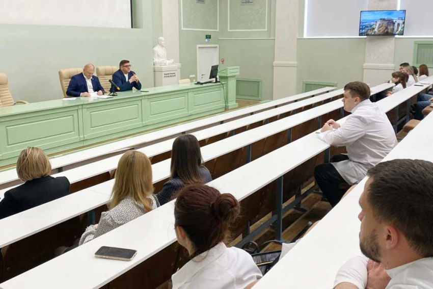 События НИУ «БелГУ» будущих выпускников мединститута ниу «белгу» ждут в медучреждениях региона
