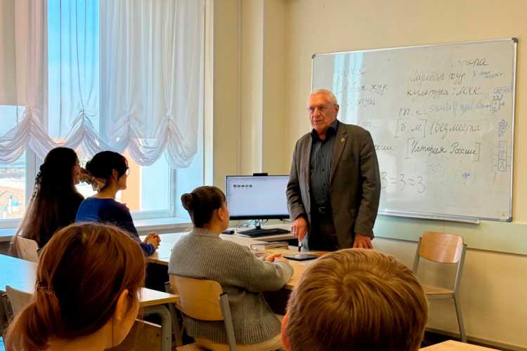 Диалог с прошлым на языке кино: в НИУ «БелГУ» прошла встреча с режиссером-документалистом Николаем Сологубовским