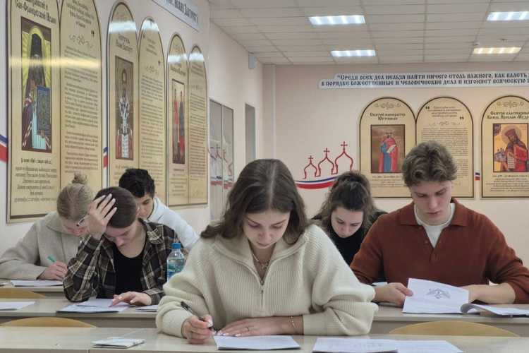 В НИУ «БелГУ» завершился заключительный этап Всероссийской Толстовской олимпиады школьников по праву