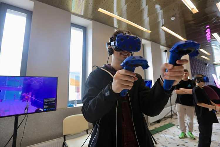 Лабораторию Старооскольского филиала оснастили VR-оборудованием